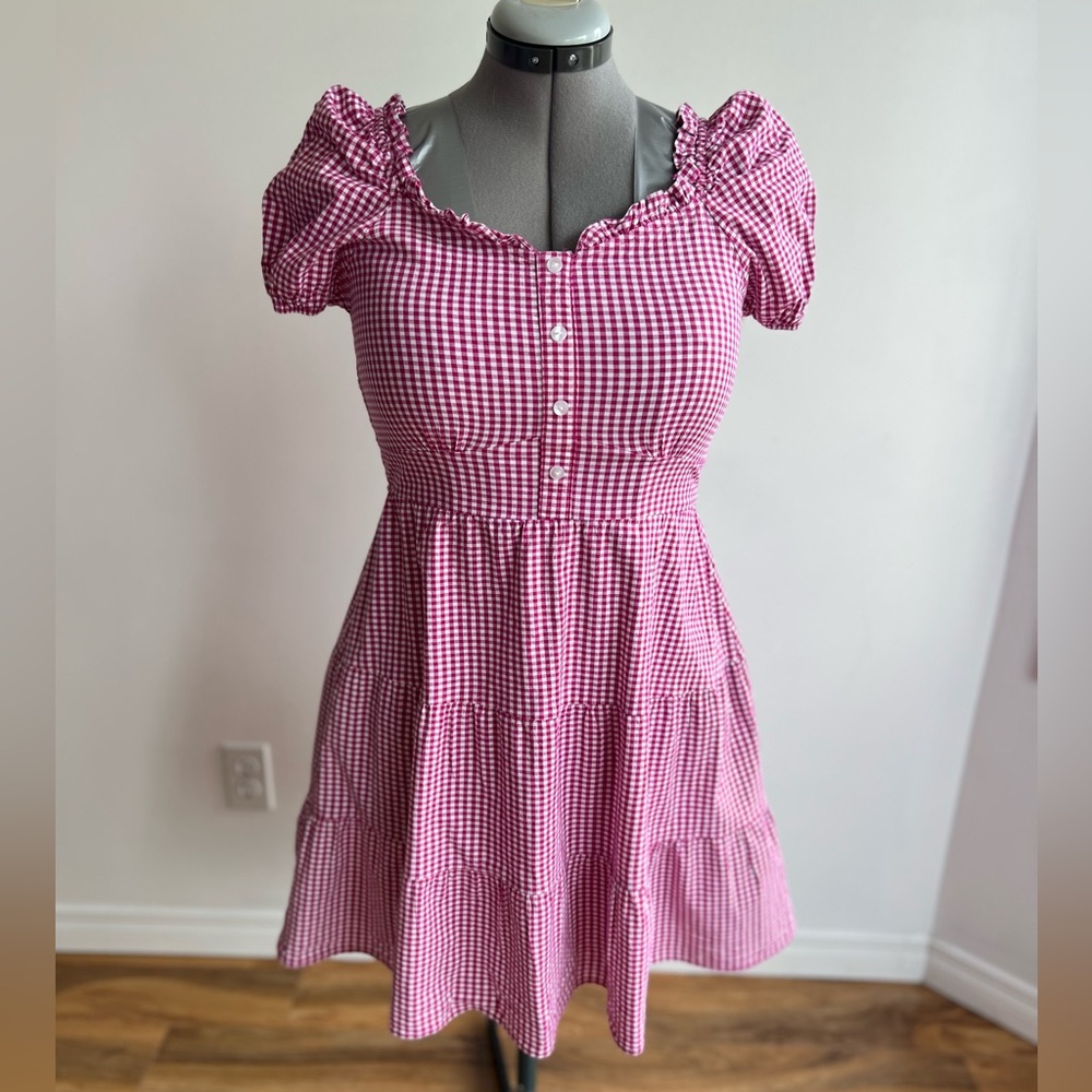Chic Pink Checkered Midi Dress - Picture 2 of 12